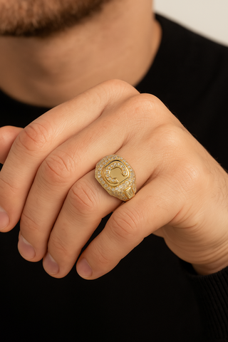 Signature C Crest Ring