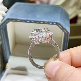 Regalia Ring with 10-carat D-grade Moissanite in sterling silver, with Moissanite side stones