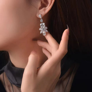 Serene Gleam Earrings