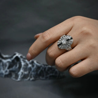 Opéra Noire Ring