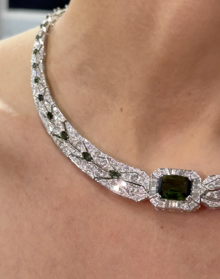 Emerald Éclat Suite