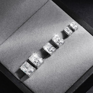 Silent Prism Studs